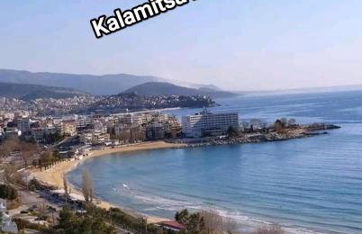 Iris Deluxe Suites 1 - Photo 5