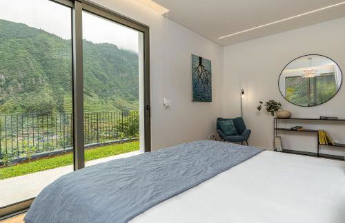 Elysium São Vicente - Designer Villa with Ocean View, Heated Pool, Jacuzzi & Sauna - Foto 35