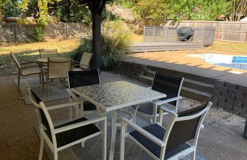 Luxury Pool with King beds Near Shops and Dining - Foto 52