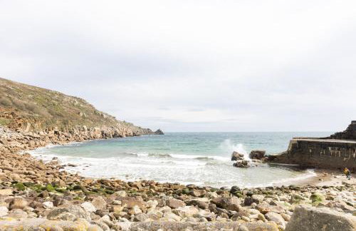 Birch Studio - Photo 37