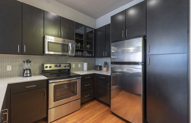 Luxury Med Center Fully Equipped King Sized Bed Condos - Foto 33