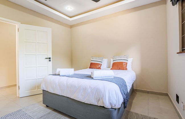 One on Chelsea - Photo 29