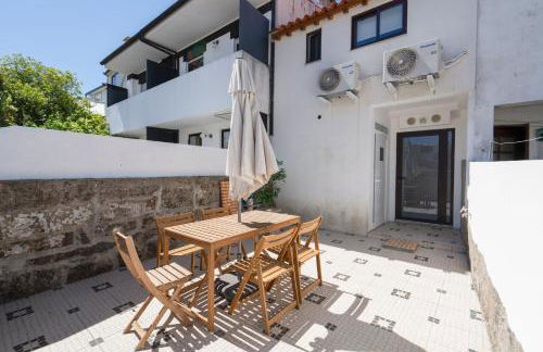 Host Wise - Elegant Colorful House w Private Terrace - Foto 4