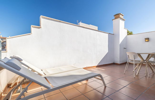 Mena Studio budget with terrace - Photo 13