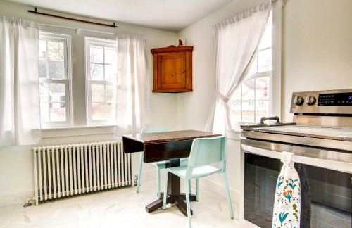 2 Mi to Beach Walkable Coastal Gem in Hyannis! - Photo 11