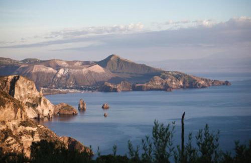 Case Quattrocchi - Giardino e Terrazzi con vista Panoramica sul Mare, Etna e Vulcano - Foto 21
