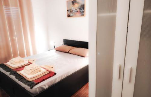 Mila's pet friendly holiday house with private beach place and sunbeds included - Photo 56