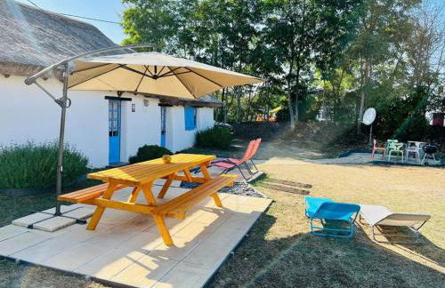 Charmante Bourrine avec Jardin Clôturé, à 3km de la Plage, Animaux Admis - FR-1-777-10 - Foto 2