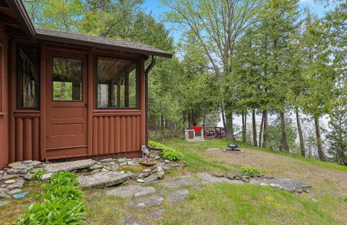 Stony Shore Cabin by Simple Life Rentals - Photo 45