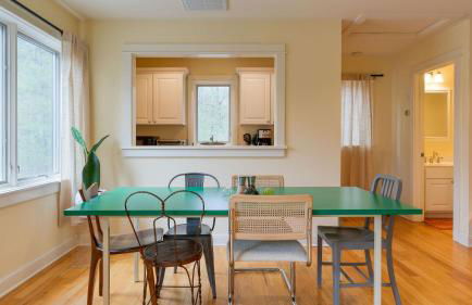 PoolHot Tub Firepit Near Hikes Shops Dining Cragswood Lodge by AvantStay - Foto 41