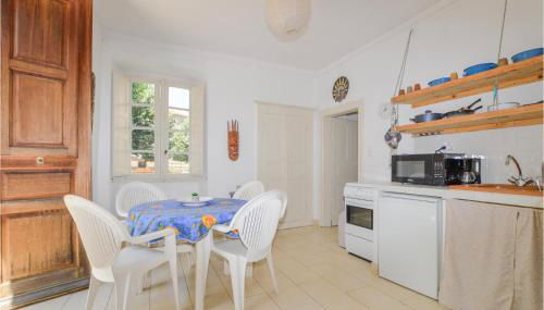 1 Bedroom Lovely Apartment In Ghisoni - Foto 4