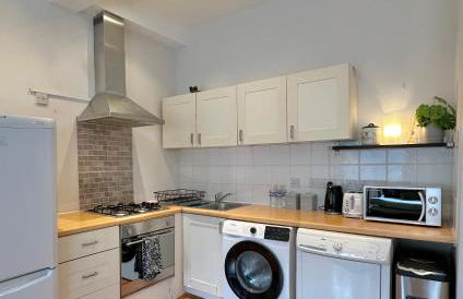 Cozy Waterloo Flat Sleeps 4 - 10 Mins to London Eye - Foto 2