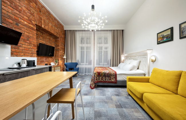 Underwood Art Room - Photo 26