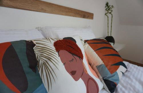 Wohlfühl-Oase in der Altstadt mit Wifi, XL Badewanne, voll ausgestatteter Küche, Hunde ohne Aufpreis, 17 min zur Messe, 3 min zum Schloss - Foto 4