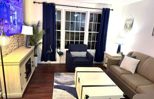 Mountain Getaway Suite Ski OnOff Jiminy Peak - Fully Redone Decor - Foto 1