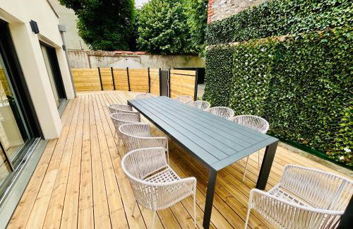 Hypercentre, spacieux, lumineux, la Maison du Rempart - Photo 3