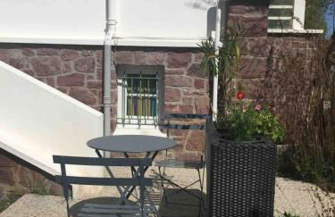 L'écrin vert - proche gare, piscine , tennis, wifi - Foto 12