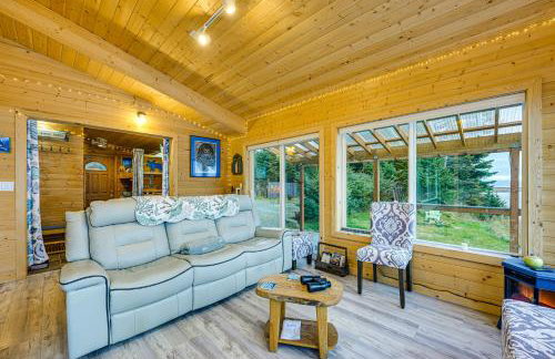 Deck and Panoramic Views Bayfront House in Homer! - Foto 6