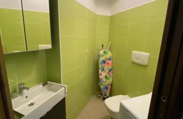 Sara Home - Photo 32