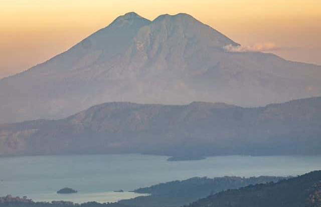 Playa El Tunco, Parque Nacional El Boquerón y San Salvador - Foto 1