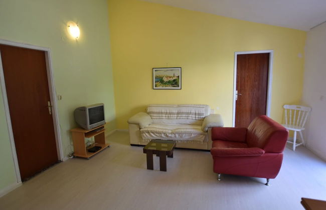 Comfortable Apartment With Balcony and Outdoor Kitchen - Foto 2