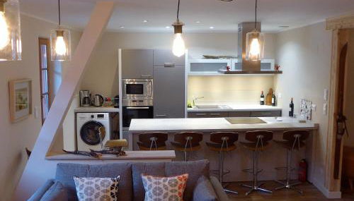 Poles Apart - Foto 4