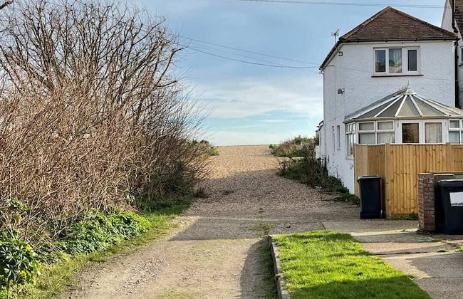 Blissful Bay Just a Stone s Throw Away - Foto 5