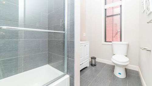 Unbeatable Location - Walkable Entertainment - Foto 3, Shower