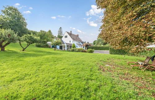 Blackthorn House - Photo 5