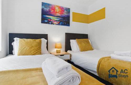 West House 4-bed Perfect for Contractors, Groups and Families - Foto 8