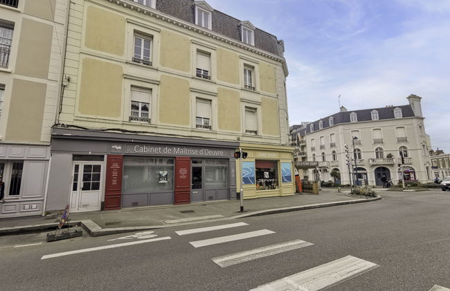 Le Continental - Foto 1