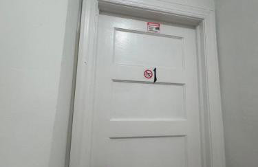 Large DUPLEX Apt 2Bdrm 1Den-Metro - Photo 44