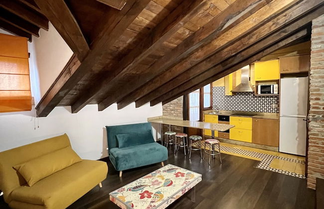 Apartamentos la Leyenda - Foto 17