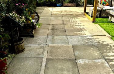 Bumble’s Barn - Foto 37