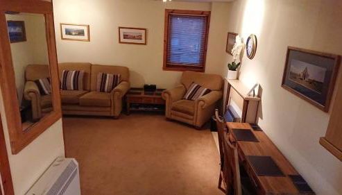 Castleyards Apartment 12 - Photo 4