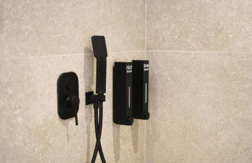 Apademia Skyros Luxury Apartment - Photo 31