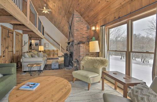 Upscale Montgomery Cabin, Near Jay Peak Resort! - Foto 4