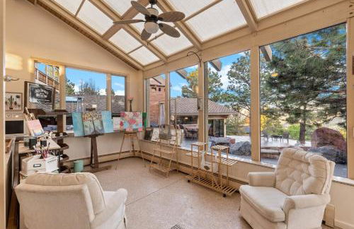 Mountain Top Luxury Red Rocks Hot tub Sauna Views - Photo 77