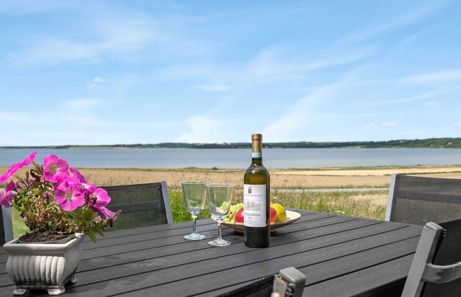 "Ephra" - 250m to the fjord - Foto 13