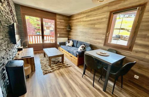Appartement rénové au pied des pistes avec piscine, sauna, linge inclus et animaux acceptés - Foto 26