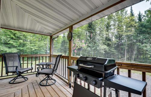 Tiny Woodland Cottage Retreat with Yard in Pelkie - Foto 18