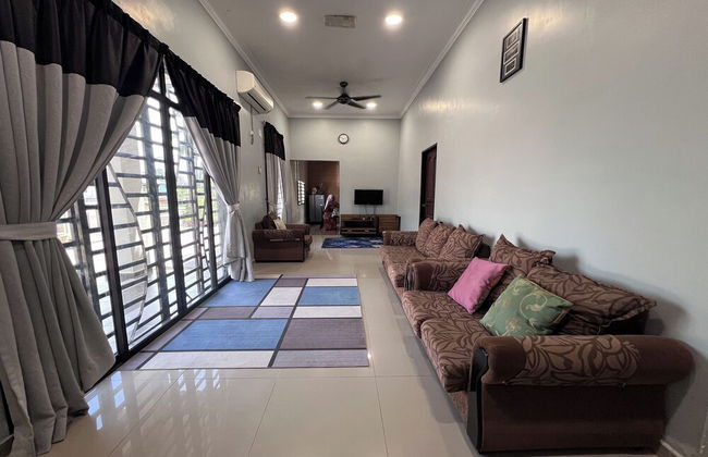 Nurbayu Villa (3 and 4 bedroom Villa) Kemaman - Foto 20