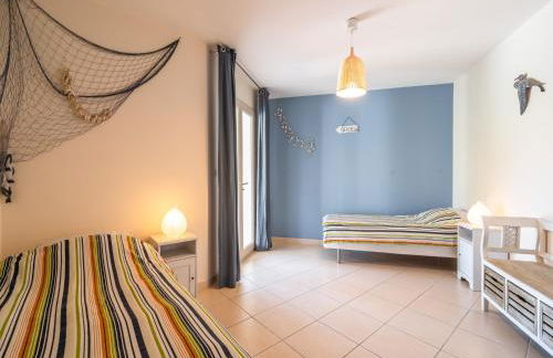 Stylish Villa with Terrace - Foto 19