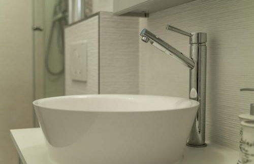 Kiel, renovierte Innenstadtwohnung, 24h Check-in, 2 kostenlose Fahrräder - Photo 23