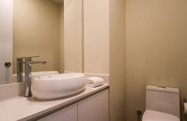 w Glorious 2BR w Perfect Balcony Near Kennedy Park - Foto 14