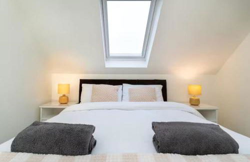 4 Bedroom Townhouse In Stirling - Photo 5