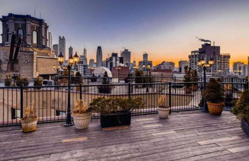 Gold Coast studio w doorman gym 2 blocks to L CHI-916 - Photo 20