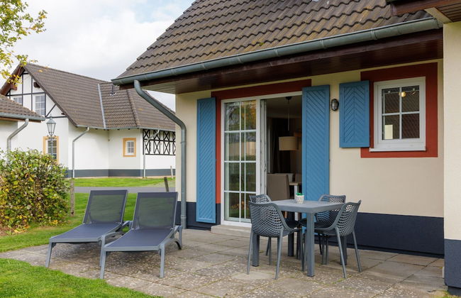 Restyled Villa with Washing Machine near River Moselle - Foto 33