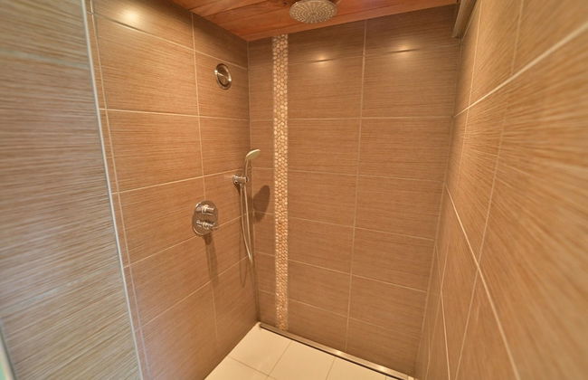 Chalet in Durbuy With Jacuzzi & Garden - Foto 16