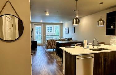 Modern Luxury in the Heart of Downtown Castle Rock - Foto 19